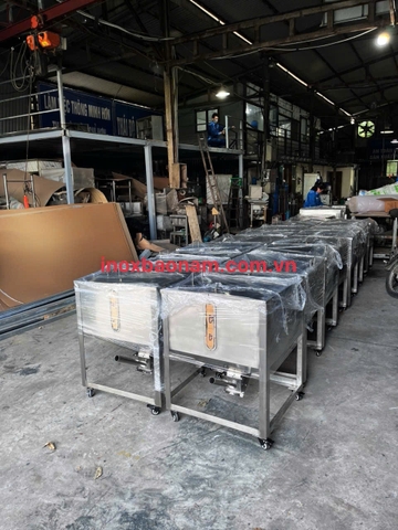 Thùng chứa hạt nhựa inox 304- Xe chứa hạt nhựa