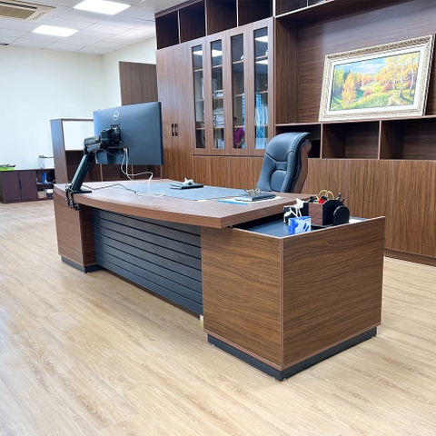 Bàn giám đốc 2KBGD101