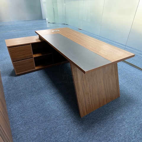 Bàn Giám Đốc BG079