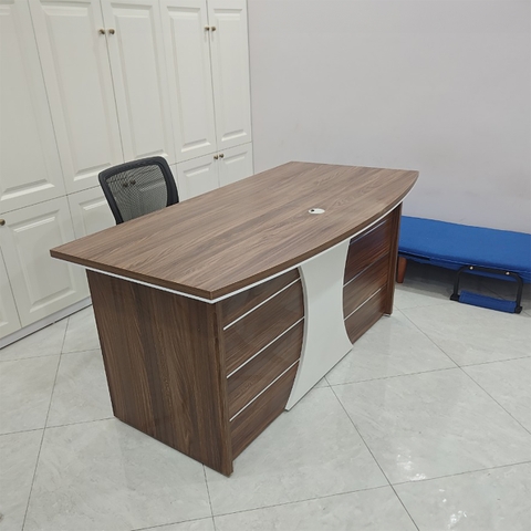 Bàn Giám Đốc BGD100