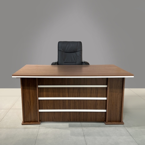 Bàn Giám Đốc BGVG001