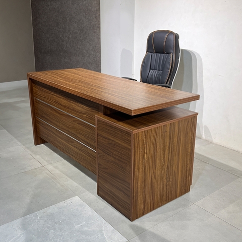 Bàn Giám Đốc Giá Rẻ BGD055