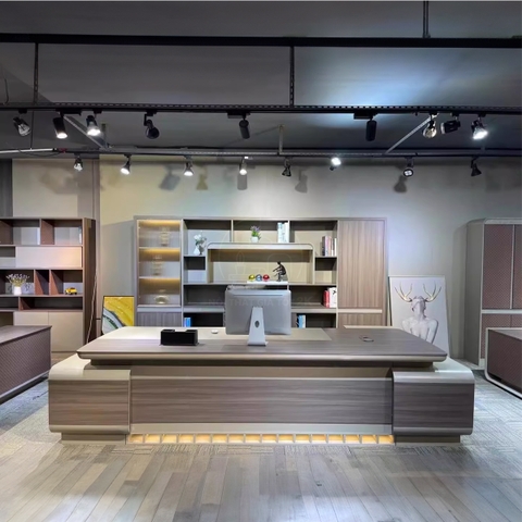 Bàn Giám Đốc Nhập Khẩu - BNK004