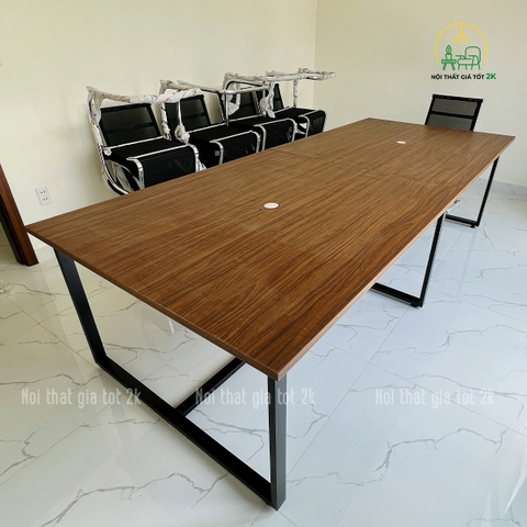 Bàn Họp Chân Sắt Dài 2m6 BH206