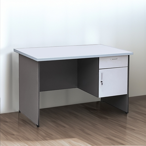 Bàn Nhân Viên BNG007