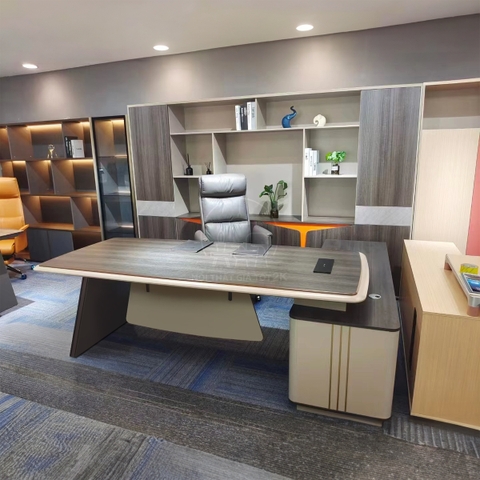 Bàn Giám Đốc Nhập Khẩu BNK005