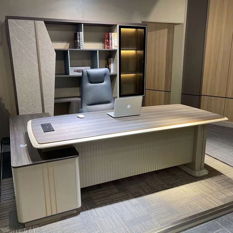 Bàn Giám Đốc Nhập Khẩu BNK07