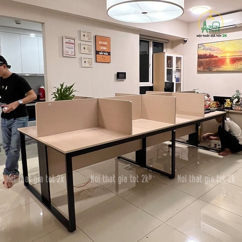 Cụm Bàn Làm Việc 8 Người Có Vách Ngăn