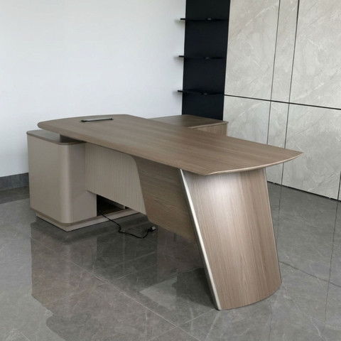 Bàn Giám Đốc Nhập Khẩu BNK08