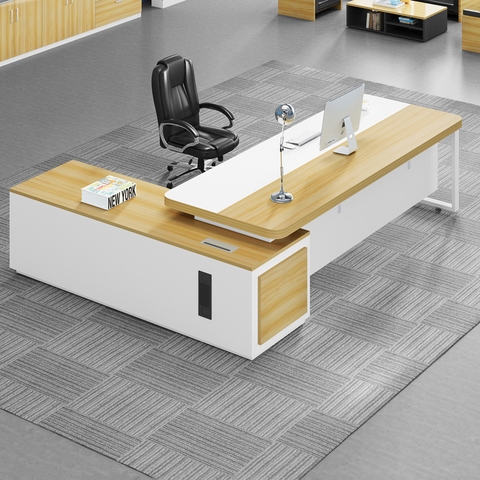 Bàn giám đốc BGD073