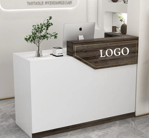 Bàn lễ tân BLT007