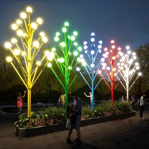 Đèn Cây Thông Cao 5M Với 21 Tay Đèn Quả Cầu D200 LED