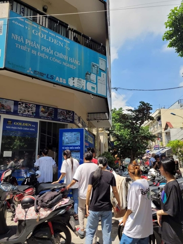 Tuyển nhân viên biên phiên dịch