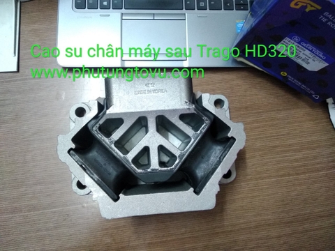 21813-7M000 CAO SU CHÂN MÁY SAU XE TẢI HUYNDAI TRAGO HD320