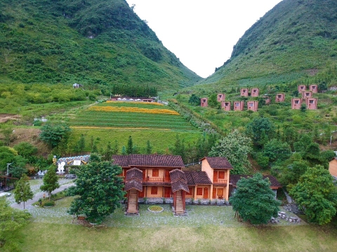 LỜI HẸN VỚI H'MONG VILLAGE NHỮNG NGÀY HẠ