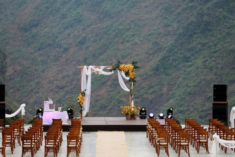 H'MONG VILLAGE - ĐỊA ĐIỂM TỔ CHỨC TIỆC CƯỚI LÝ TƯỞNG