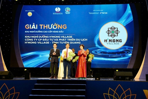 H’Mong Village Nhận Danh Hiệu Khu Nghỉ Dưỡng Cao Cấp Hàng Đầu Năm 2025: Hành Trình Kiến Tạo Bản Sắc Và Du Lịch Bền Vững