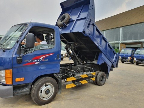 Xe Ben Hyundai N250 2.5 tấn thùng 2.34 khối