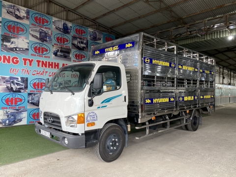 HYUNDAI 110SL CHỞ GIA SÚC. TẢI TRỌNG 7 TẤN. THÙNG 5M7