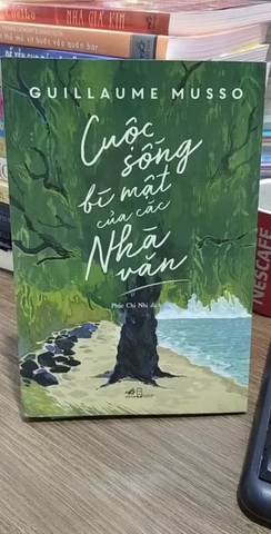 Cuộc Sống Bí Mật Của Các Nhà Văn