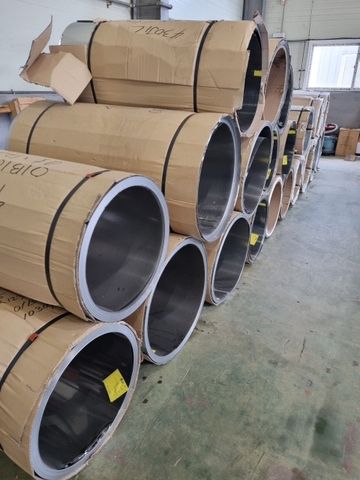 inox-can-nguoi-dang-cuon-304