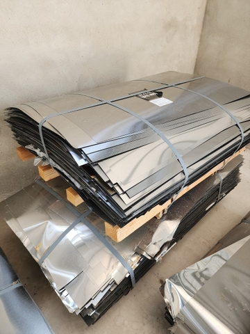 inox-can-nguoi-dang-tam-430-ba-2b