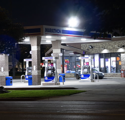 Chiếu sáng cửa hàng xăng dầu, cửa hàng tiện lợi