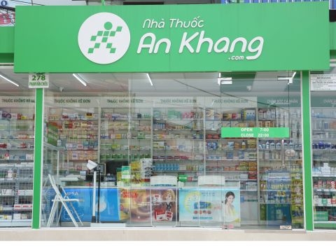 Đến nhà thuốc An Khang, ngút ngàn Plusssz!!!