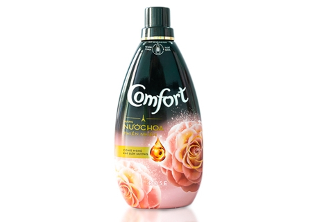 Comfort hương hoa hồng 800ml