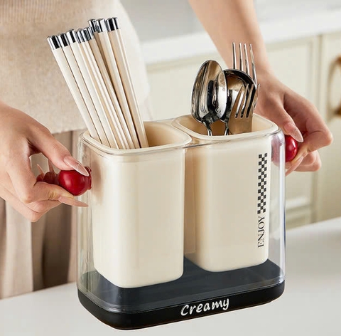 Ống đựng đũa bằng nhựa (17x19x10cm)