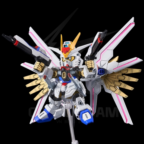 SDCS Mighty Strike Freedom Gundam