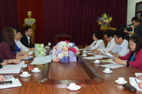 Wit Pharma tài trợ miễn phí cho 378 trẻ em nhiễm độc chì ở Đông Mai