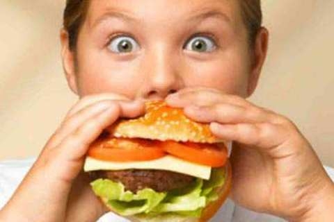 Dị ứng ở trẻ đi học: Cách điều trị cẩn thận và an toàn