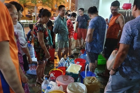 Ô nhiễm nước Hà Nội không thể được xử lý ngay bây giờ