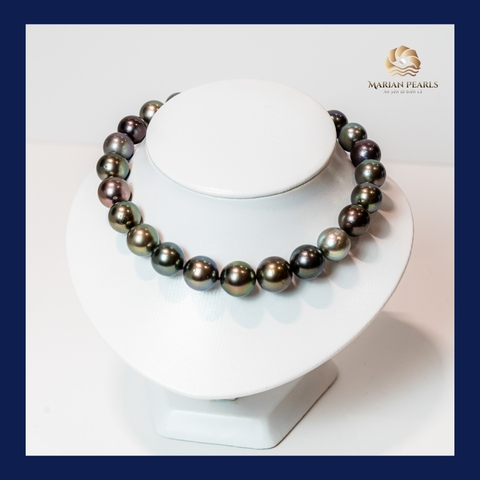 Những Sai Lầm Thường Gặp Khi Đeo Ngọc Trai Cùng Áo Dài