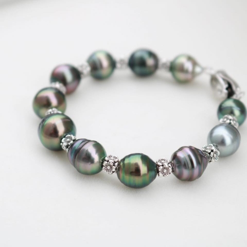 Bí Ẩn Đằng Sau Vẻ Đẹp Không Hoàn Hảo Của Ngọc Trai Tự Nhiên