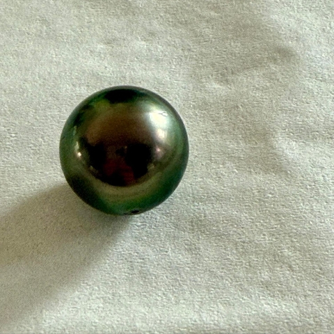 Ngọc Trai Có Bị Phai Màu Không?