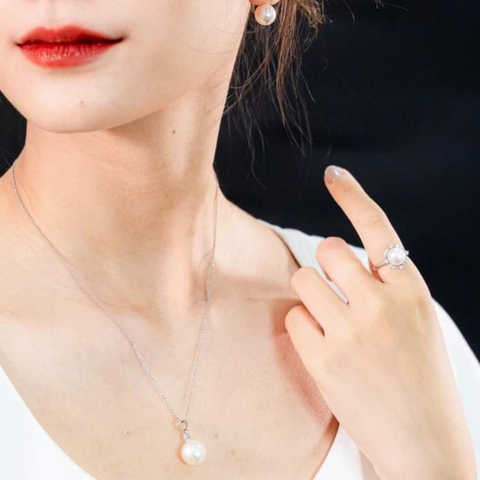 Bí Quyết Nâng Cao Bản Thân Qua Trang Sức Ngọc Trai