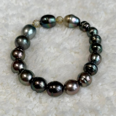 Tìm Hiểu Về Trang Sức Phong Thủy: Bí Quyết Để Hài Hòa Và Thăng Tiến