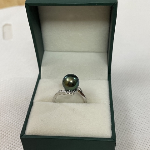 Nhẫn Vàng 10k Kết Hợp Ngọc Trai Tahiti Đen