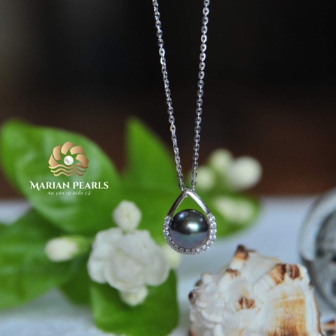 Mặt Dây Ngọc Trai Tahiti Gắn Chấu Vàng Hình Giọt Nước