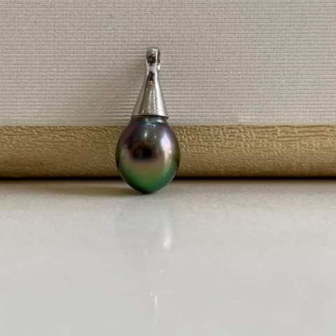 Mặt Dây Chuyền Ngọc Trai Tahiti Xanh Lông Công Dáng Giọt Nước