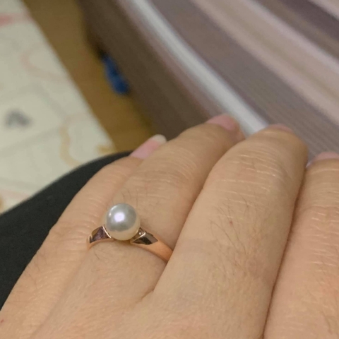 Nhẫn Vàng Hồng Kết Hợp Ngọc Trai Biển Akoya Ánh Hồng