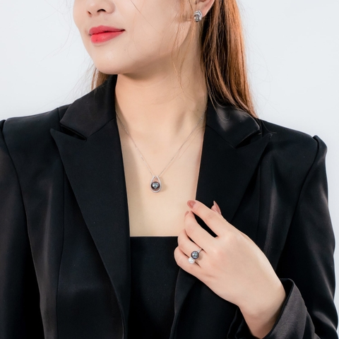 Bộ Sưu Tập Trang Sức Ngọc Trai Tahiti Duyên Hải Mộng Mơ