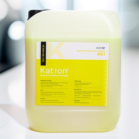 Dung Dịch Vệ Sinh Nội Ngoại Thất Ô Tô Kation M01 - Interior & Exterior Cleaner | Làm Sạch Sâu, Khử Mùi, An Toàn Mọi Bề Mặt