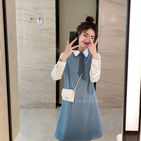 Chân váy ngắn vàng