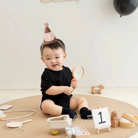 10 mũ dạ nâu -số 1.