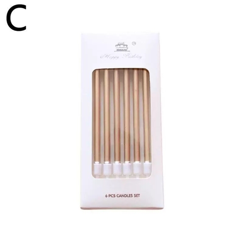 Vỉ 6 cây nến dài mạ vàng.