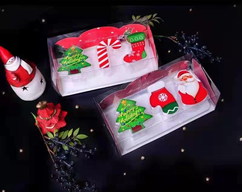 5 Set hộp chủ đề NOEL -mẫu 1( hộp + đế + khuôn hình CÂY THÔNG -GẬY- TẤT).