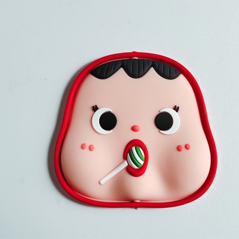 Tượng nhựa dẻo-BABY mập ăn kẹo.